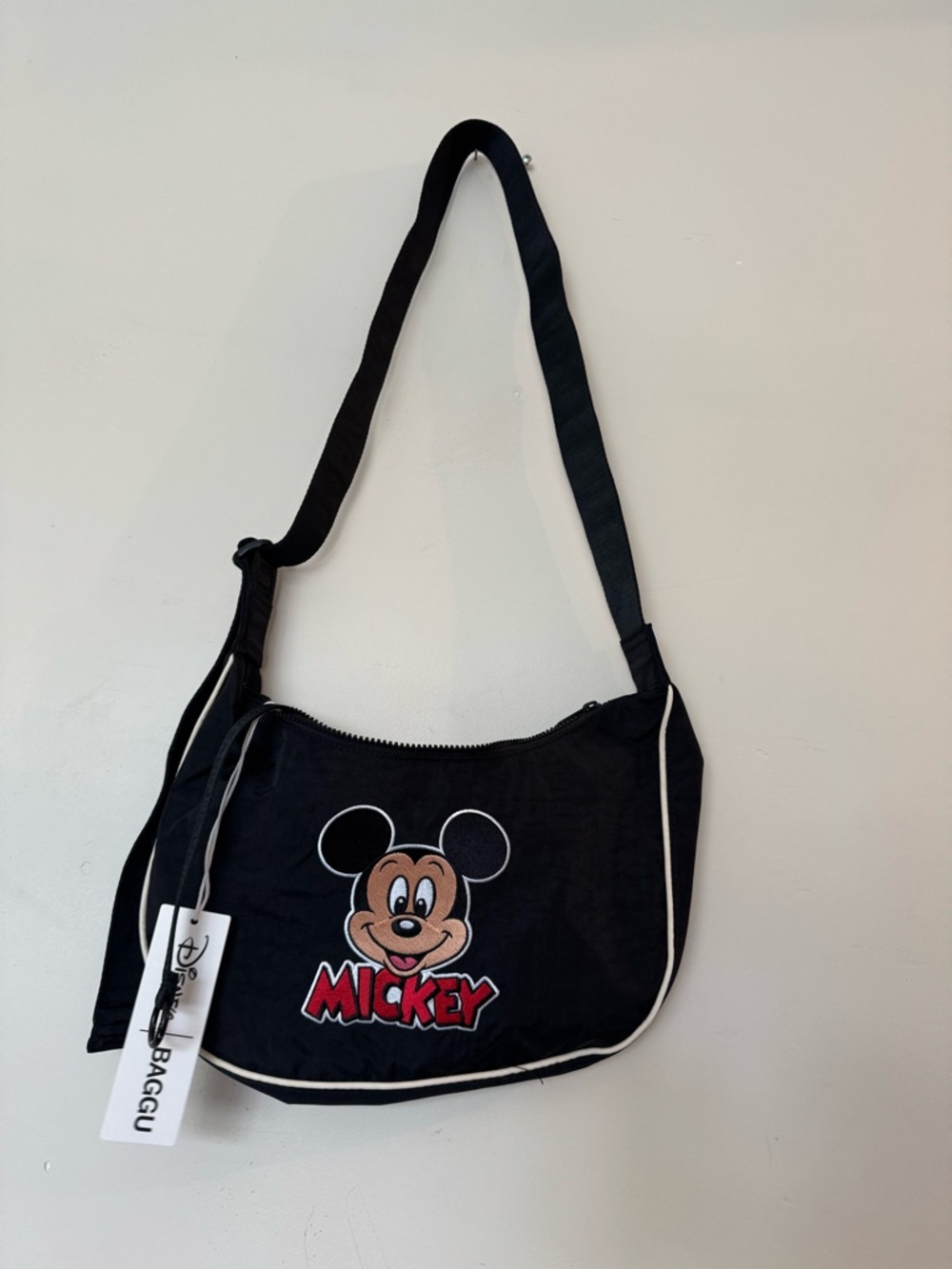 BAGGU Mickey and Friends Medium Nylon Crescent Bag
